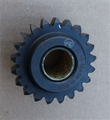 45) REVERSE GEAR 21 TOOTH 1500 from FM28,001 (1975)