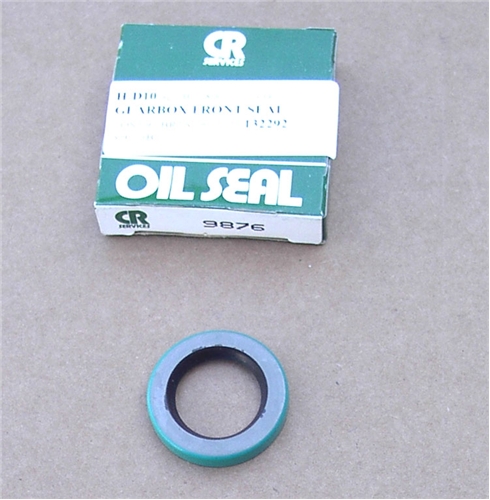 29) FRONT OIL SEAL GT6