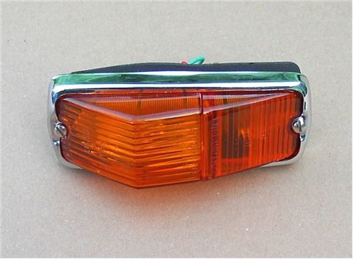 13) REPLACEMENT FRONT PARK/TURN LAMP MK4/1500 (2req)