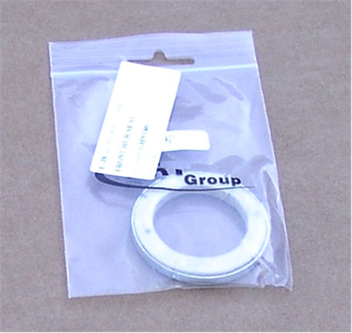 21) HUB SEAL MK4/1500  (2req) Note: Seal should be fitted with the felt facing towards the engine.