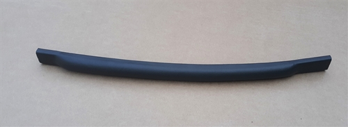 53) GLOVE BOX RAIL RH MK4/1500