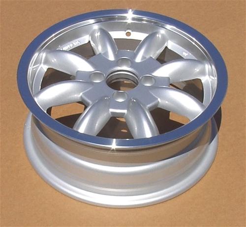 Minator 13&quot;  MINILITE REPLICA WHEEL SET  Silver  (includes  nuts) MK4/1500