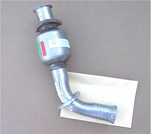 6) CATALYTIC CONVERTER Federal 1500 with catalytic converter.  Not legal for sale in California