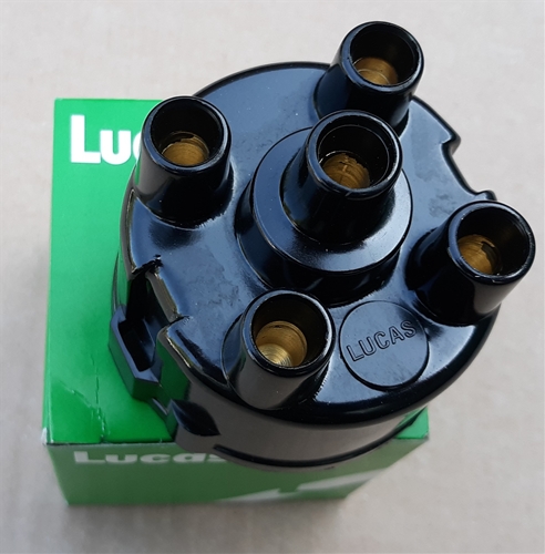 5b) LUCAS DISTRIBUTOR CAP with Brass Contacts  from FM28,001 (1975)